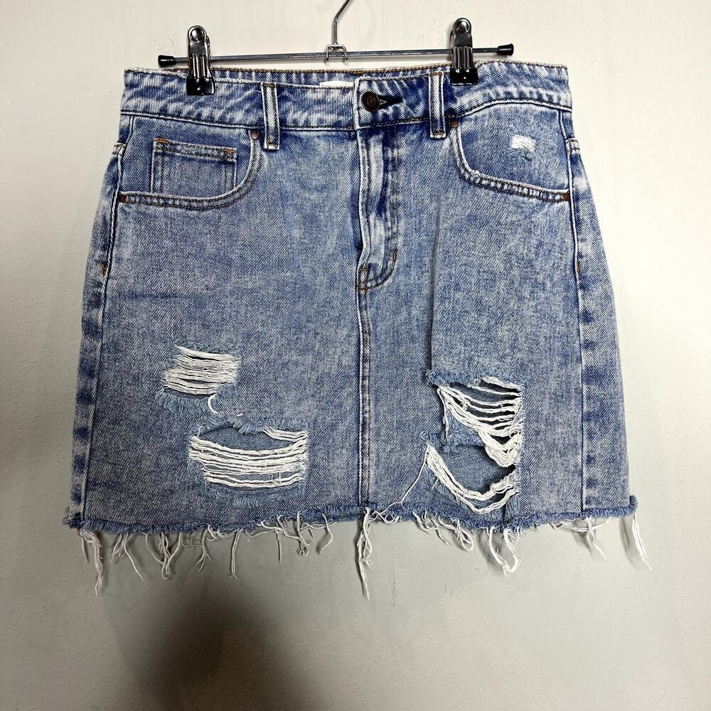 PacSun Denim Mini Skirt Womens 26 Blue Stone Wash Distressed Raw Hem Preppy